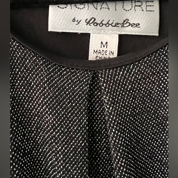 NWT Robbie Bee Sleeveless Maxi Dress, Small, Silver size M - Picture 3 of 6